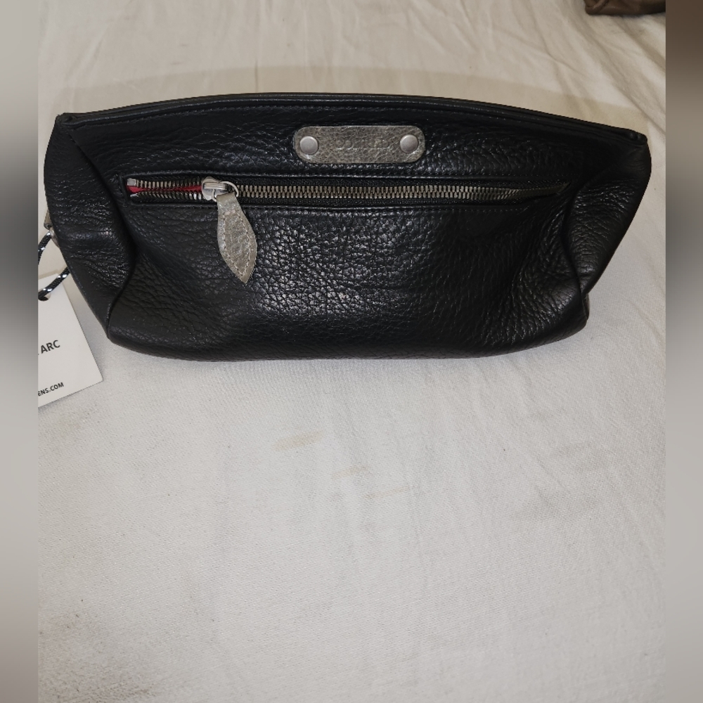 Leather toiletry bag